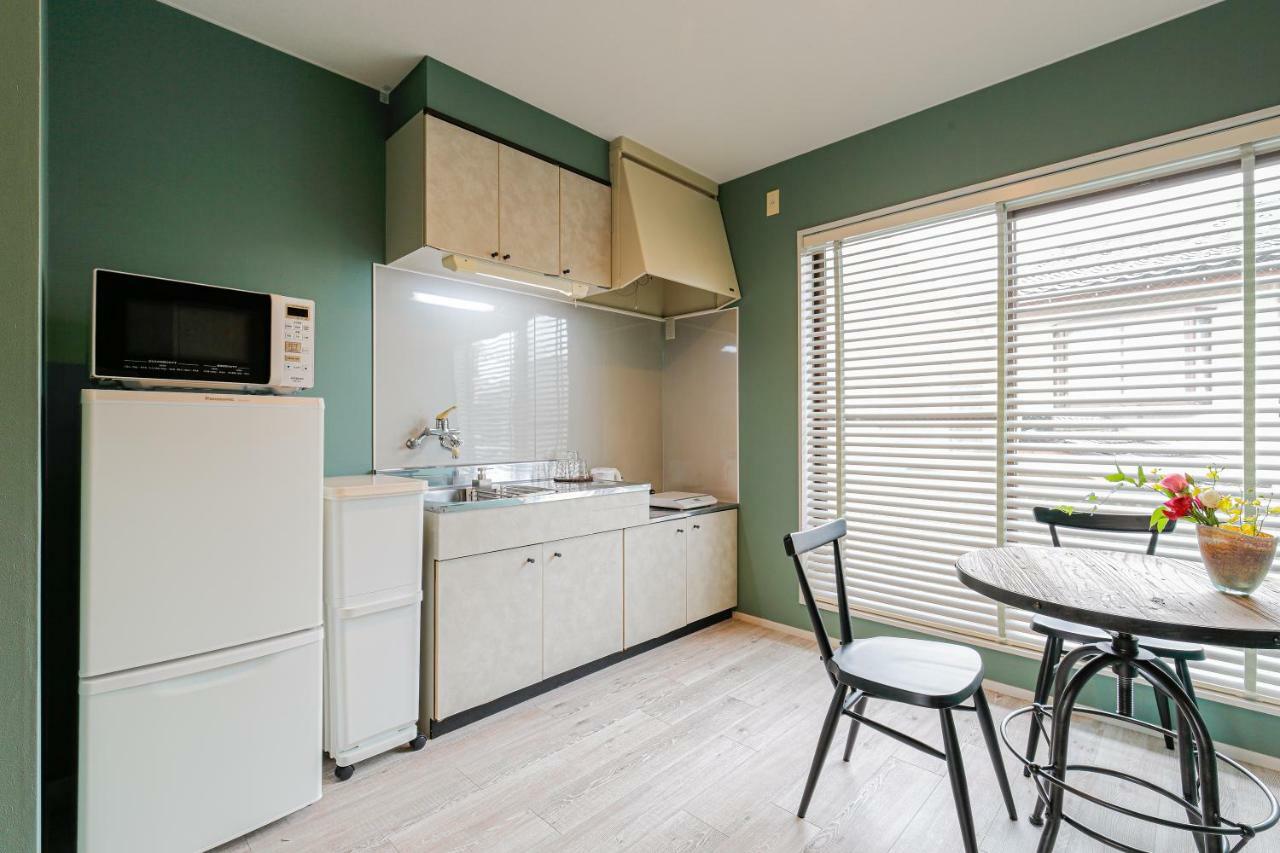 Pino Te Colo Apartment Kanazawa Bagian luar foto